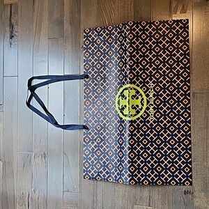 Tory Burch Shopping Bag, X-Large 27x19x7